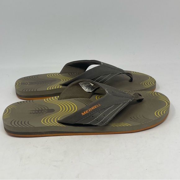 Merrell Bungee Cord Flip Flops Sandals Mens 9 Brown Green Cushioned Comfort - Picture 1 of 14